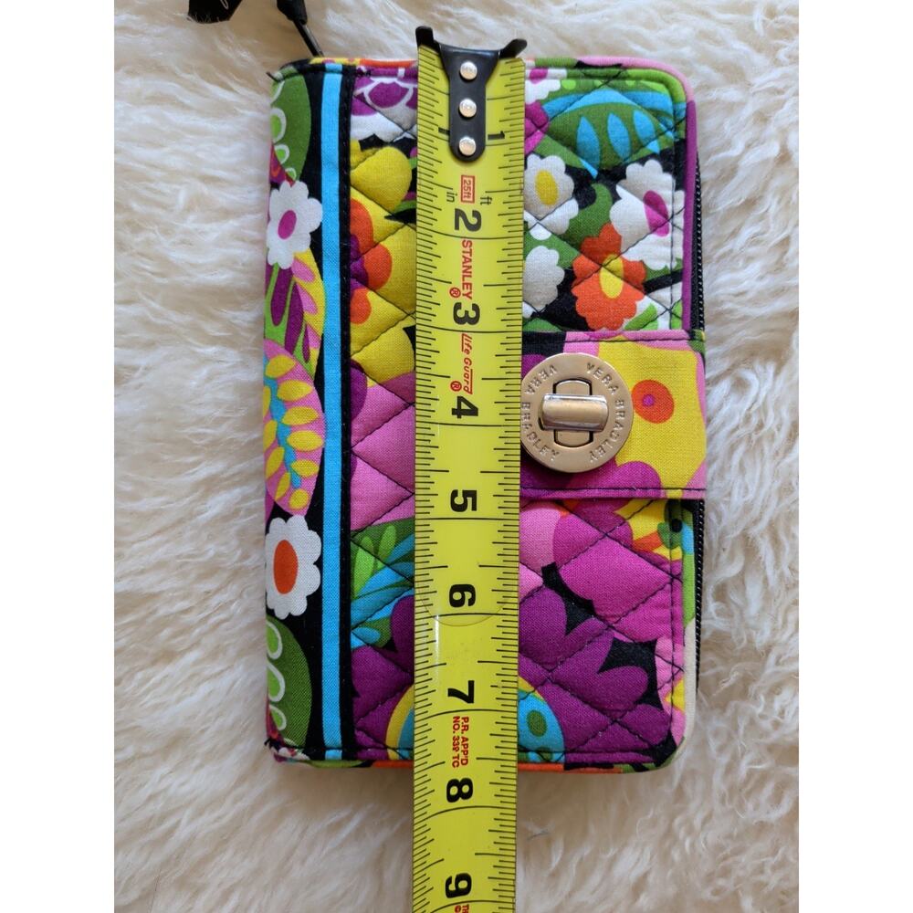 Vera Bradley Turn Lock Wallet in Va Va Bloom Floral Organizer EUC - Picture 11 of 12